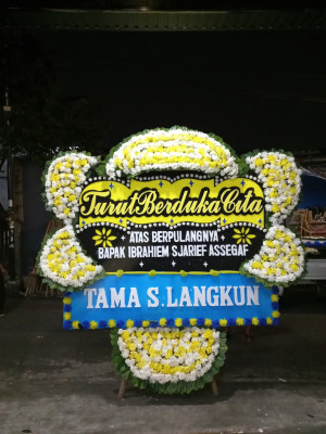 Papan Bunga Duka di Tarau